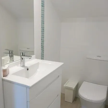 Apartment 2 Bedrooms At 500 M Away From The With Sea View Terrace And Wifi *